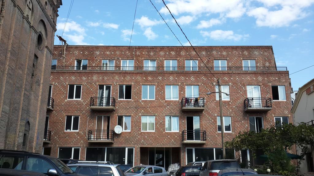 Hotel Feri Tbilisi Ngoại thất bức ảnh