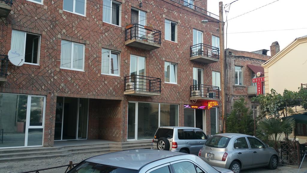 Hotel Feri Tbilisi Ngoại thất bức ảnh