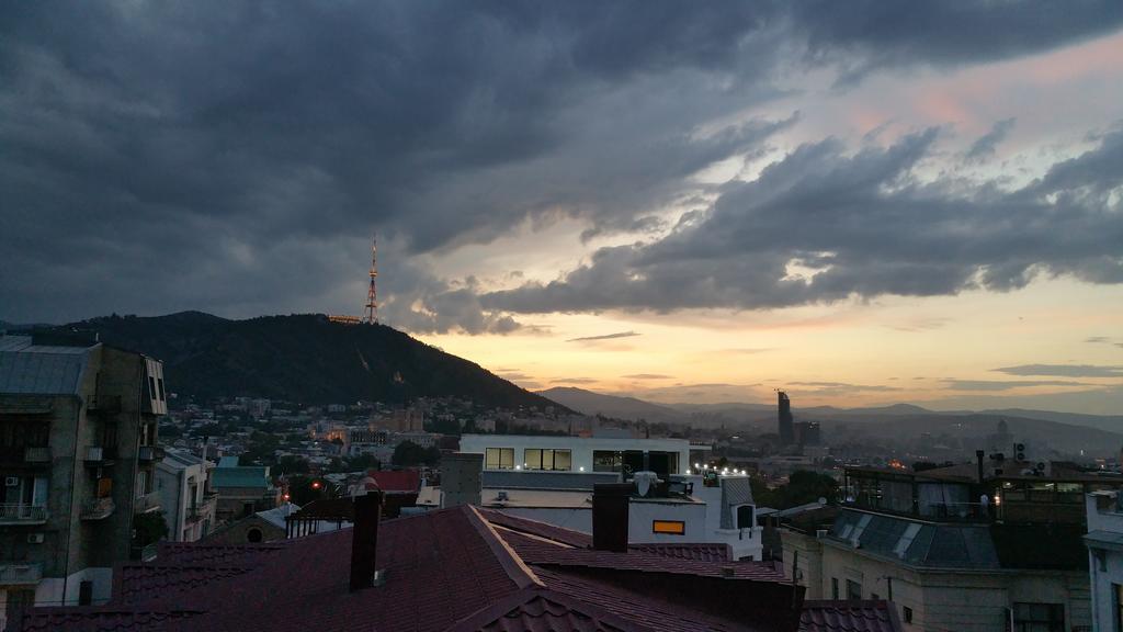 Hotel Feri Tbilisi Ngoại thất bức ảnh
